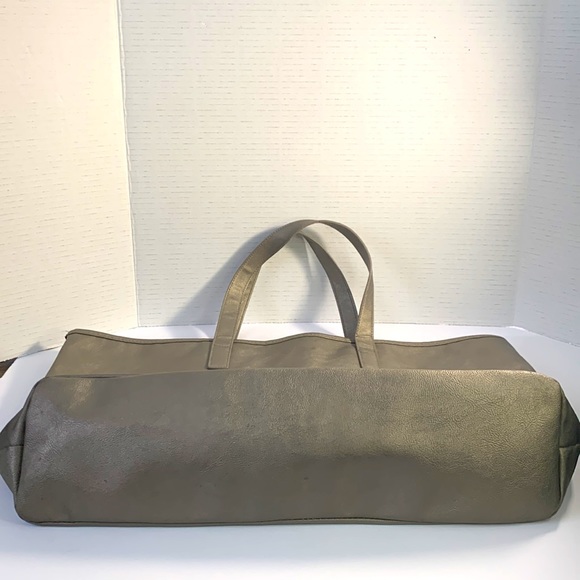 Vince Camuto grey tote bag - Picture 4 of 5